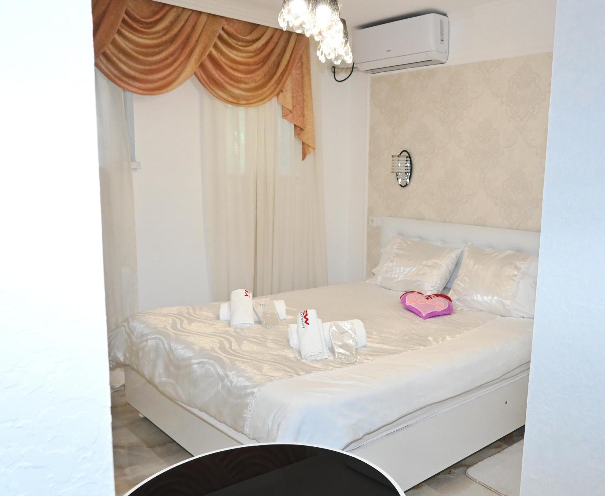 Jerusalem Merkaz Hotel Koetaisi Buitenkant foto