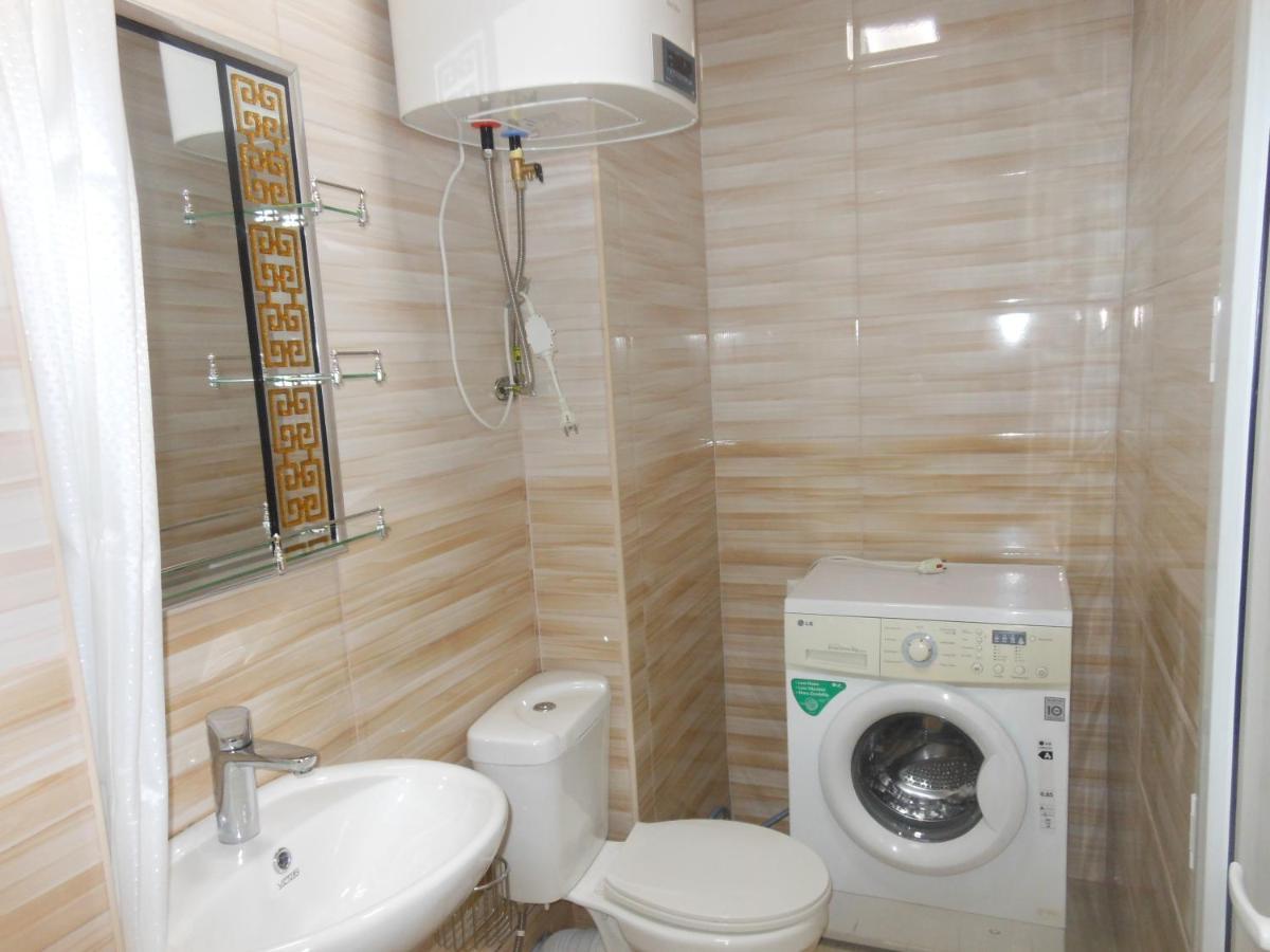 Jerusalem Merkaz Hotel Koetaisi Buitenkant foto